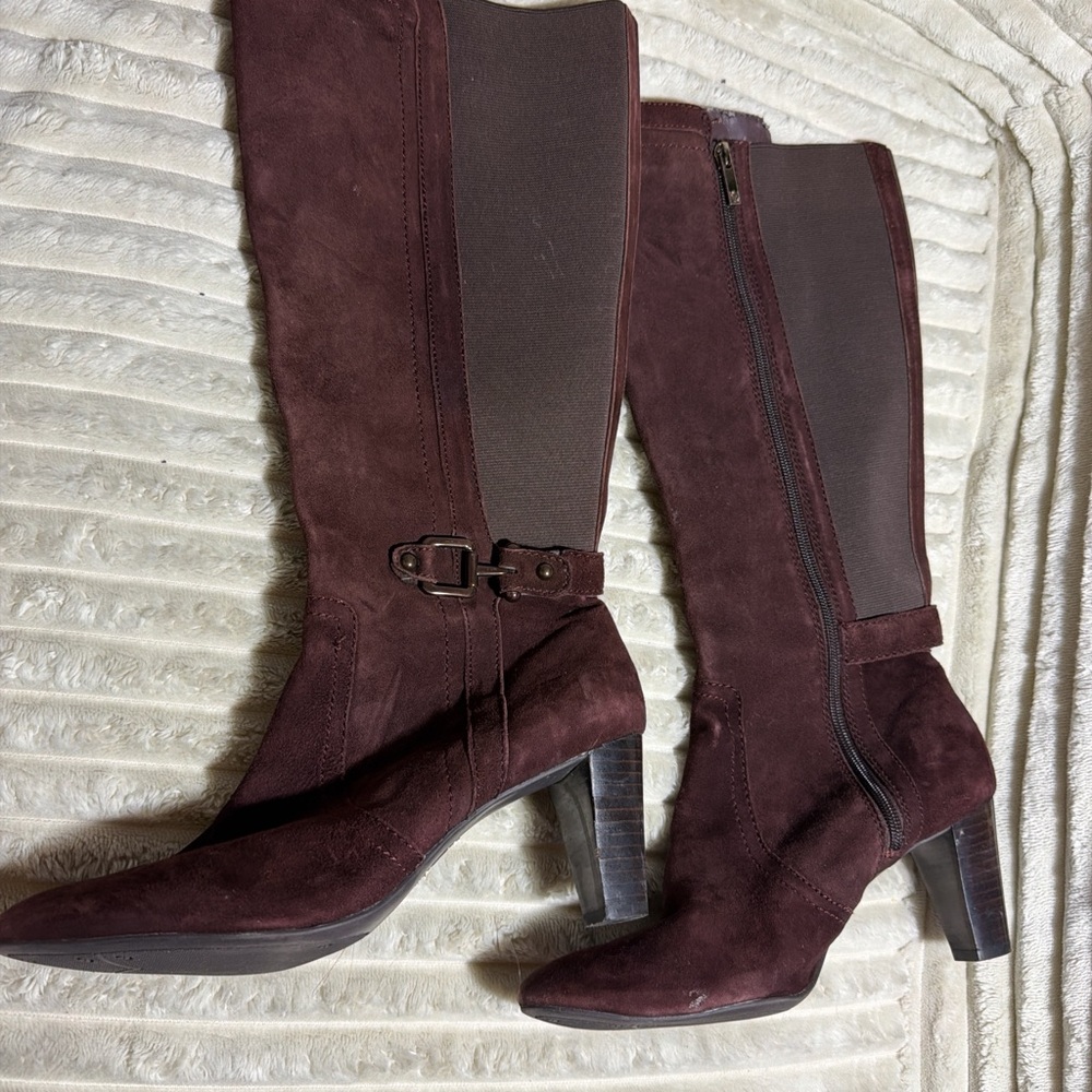 Elegant Brown Knee-High Women's Boots